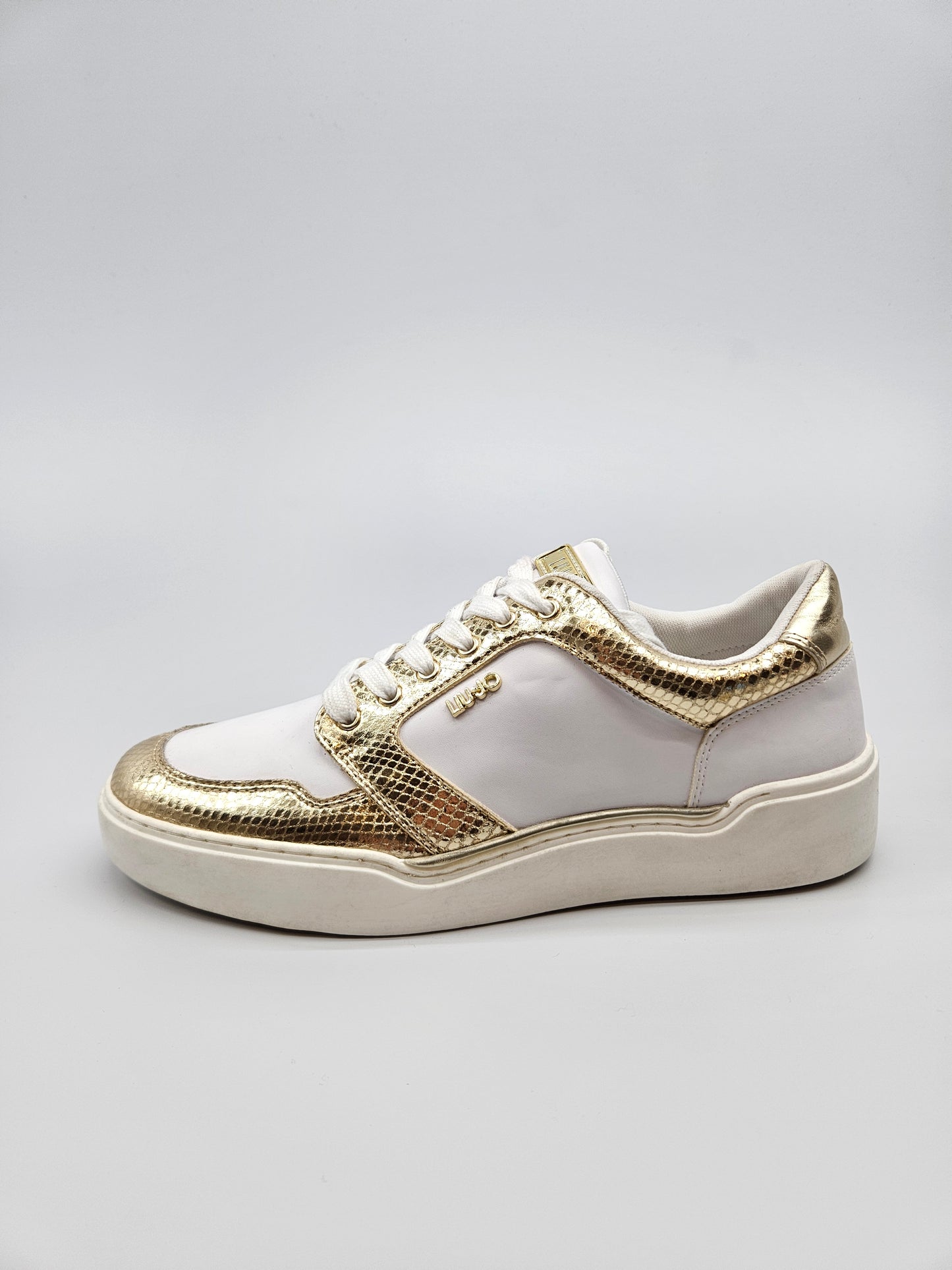 LIU JO NOVI ORIGINAL PATIKI BR 40