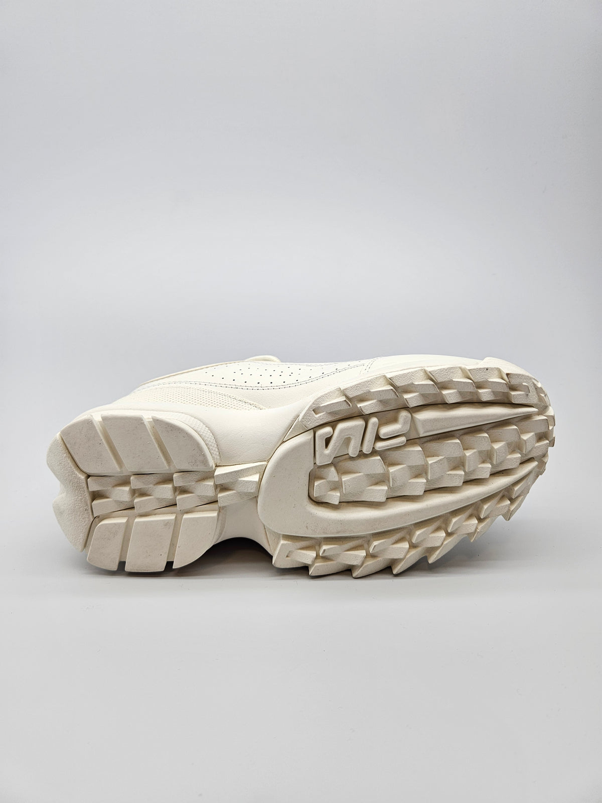 FILA NOVI ORIGINAL PATIKI BR 38.5